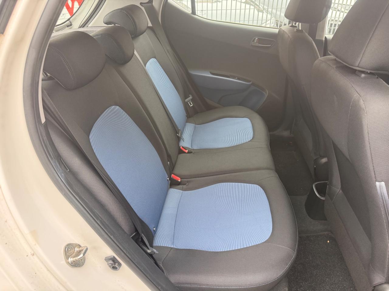 Hyundai i10 1.0 BENZ neopaten garanzia 12 mesi