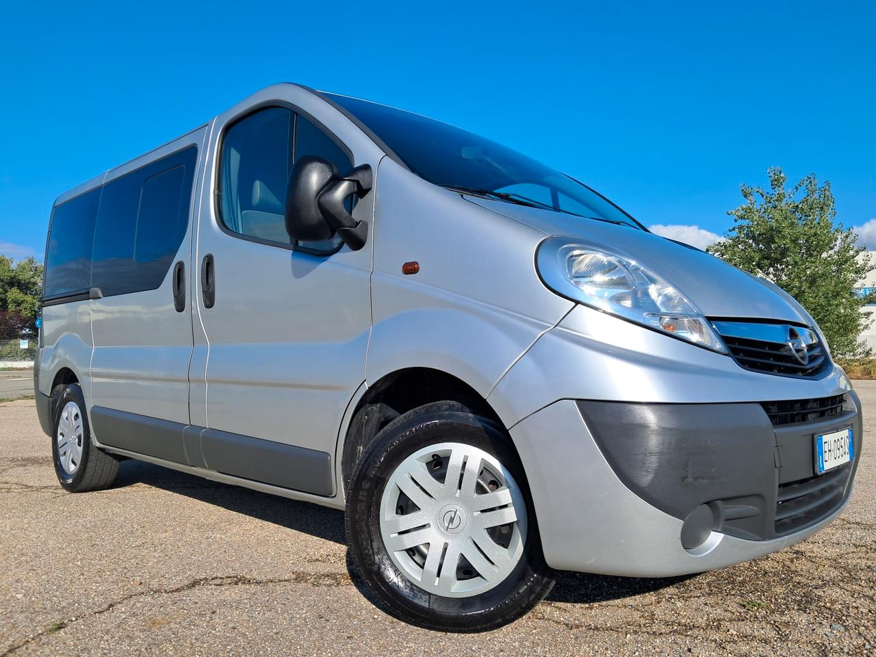 VIVARO 9 POSTI