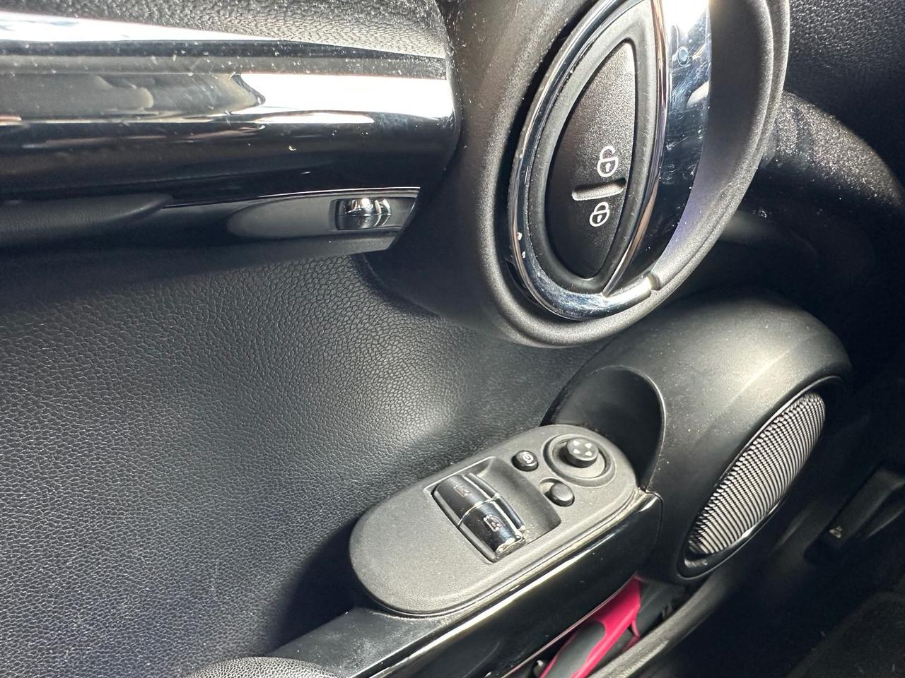 Mini Cooper D 1.5 3p Hype #10672