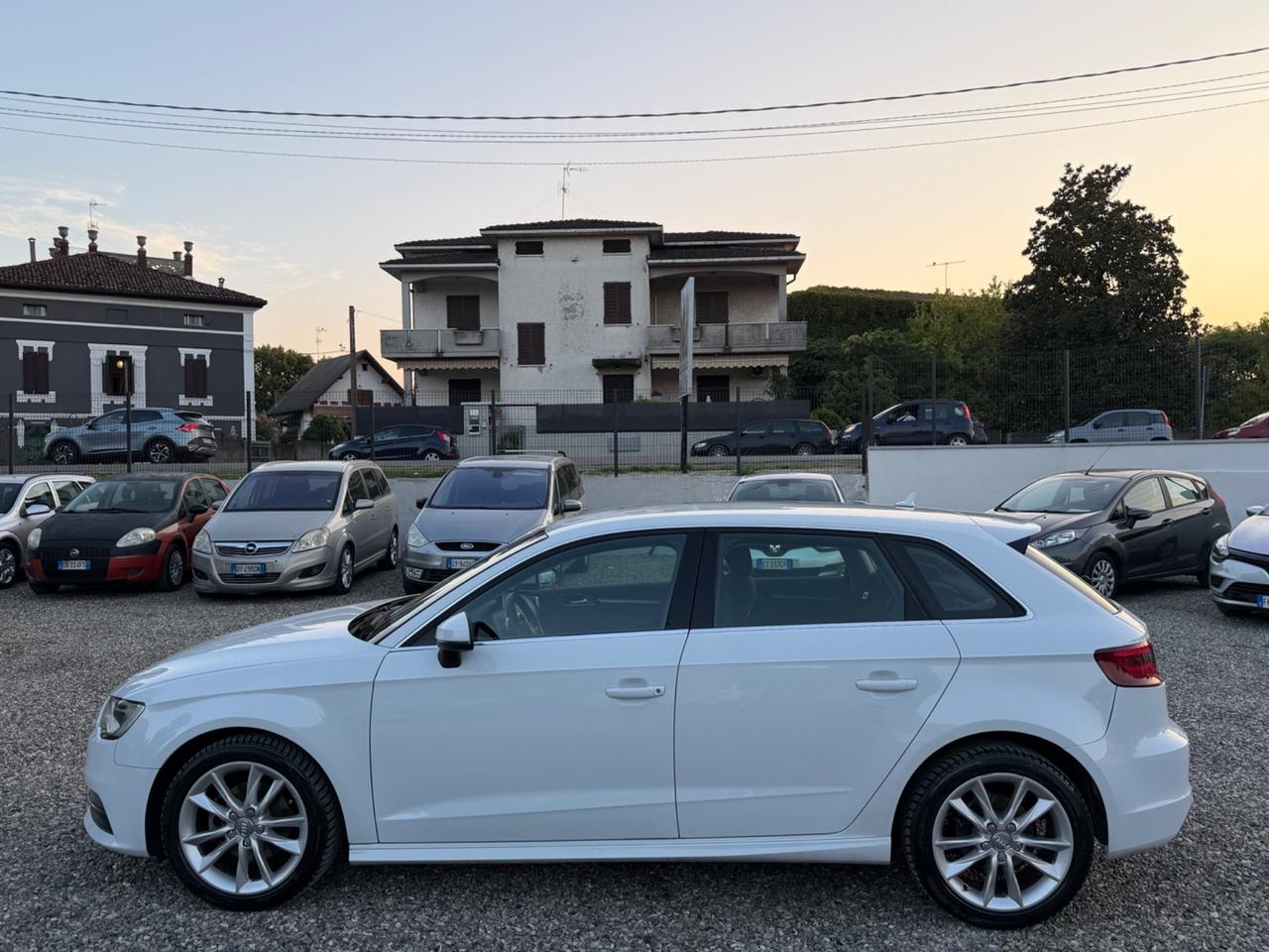 Audi A3 SPB 1.4 TFSI S tronic g-tron Ambition
