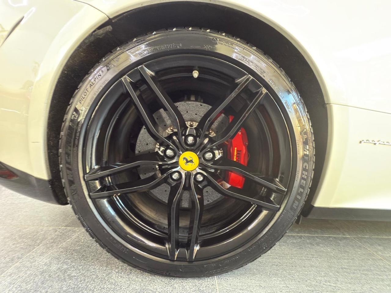 Ferrari FF DCT tailor Made