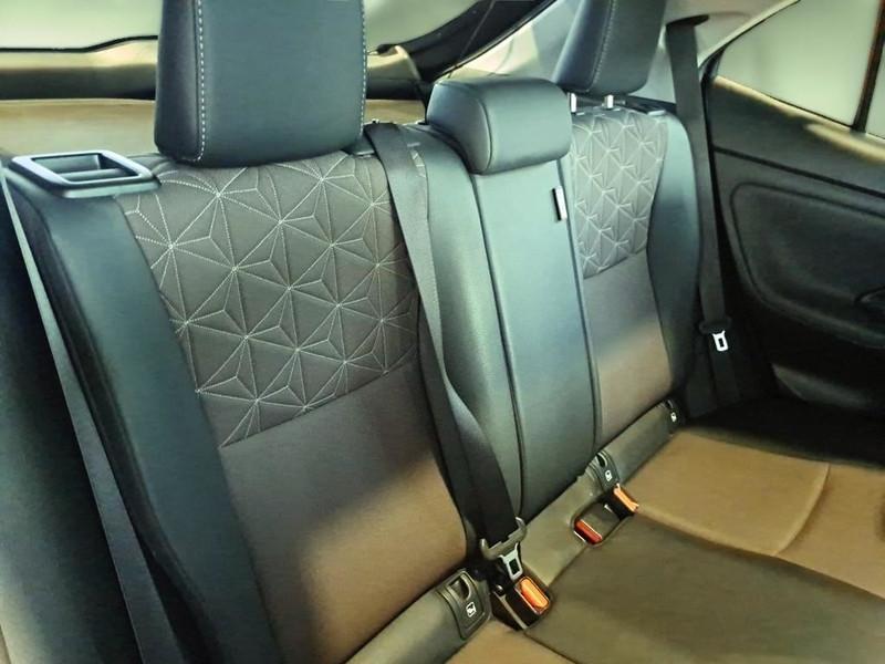 TOYOTA YARIS CROSS 1.5H 92 CV E-CVT LOUNGE AUTO SUV