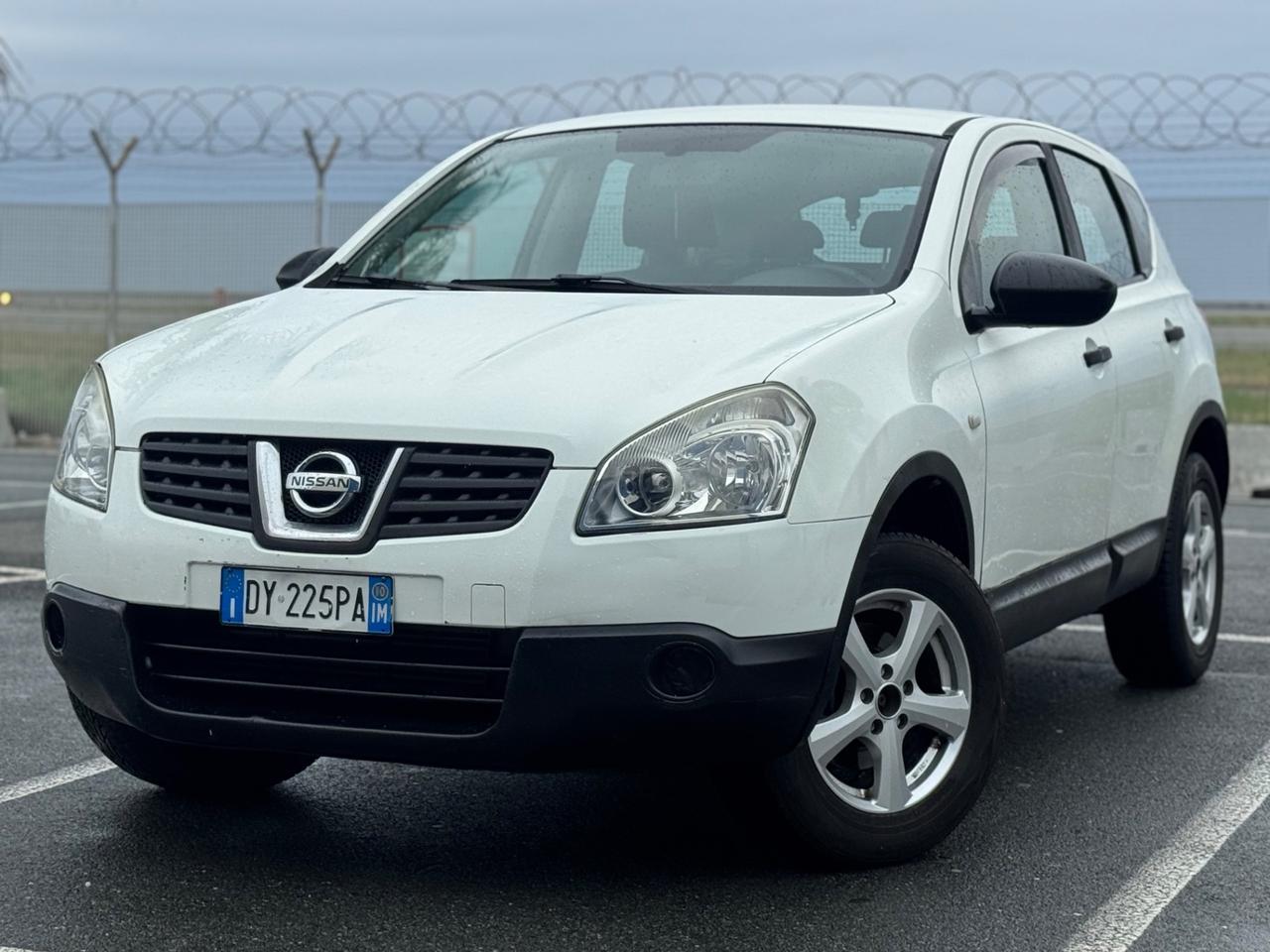 NISSAN QASHAQI 1.5 DCI SOLI 104.000 REALI!!!