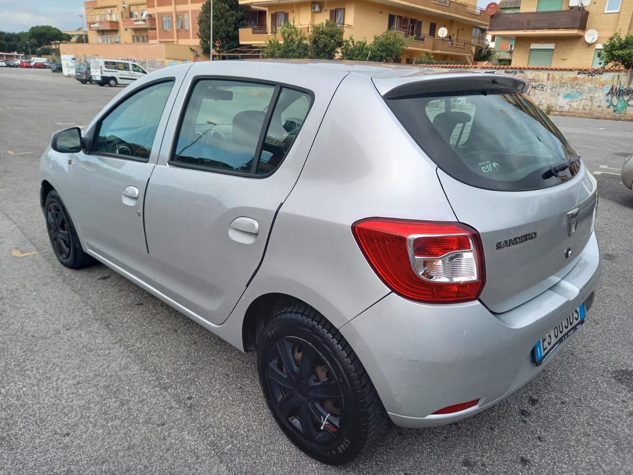 Dacia Sandero GPL CASA MADRE GARANZIA 12 MESI