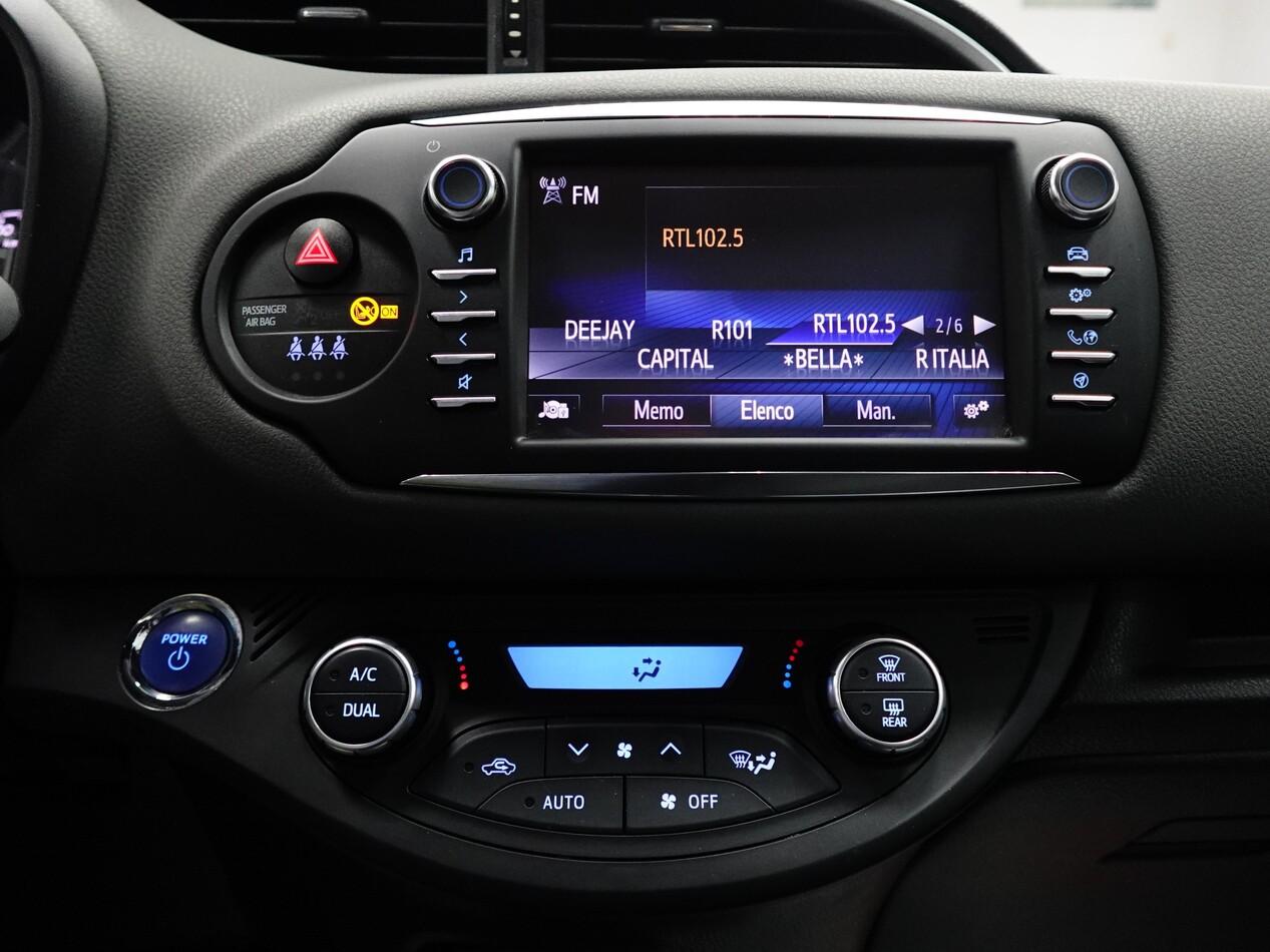 Toyota Yaris 1.5 E-CVT HYBRID 73 CV ACTIVE