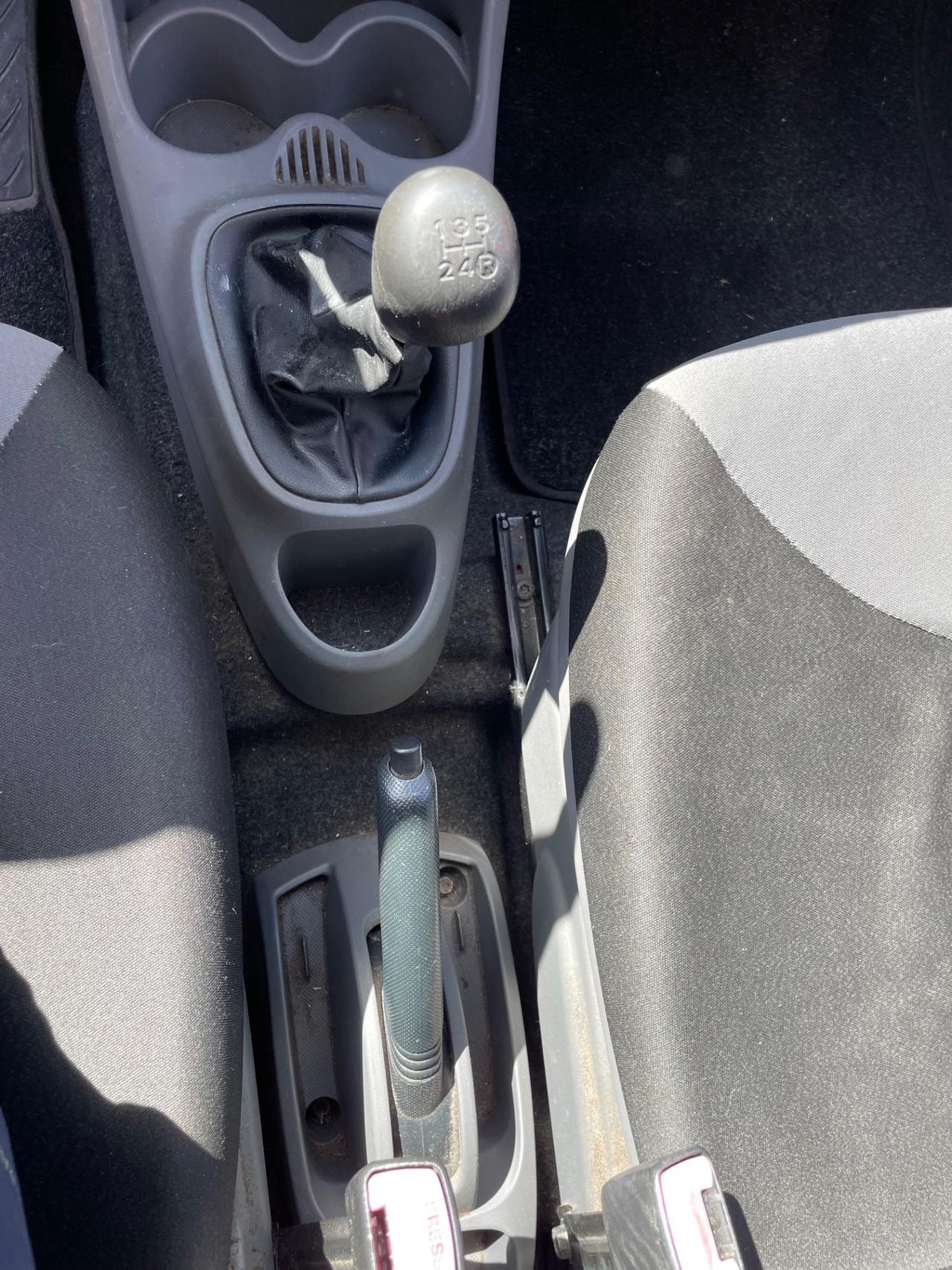 Citroen C1 1.0 5 porte airdream Pulp neopat