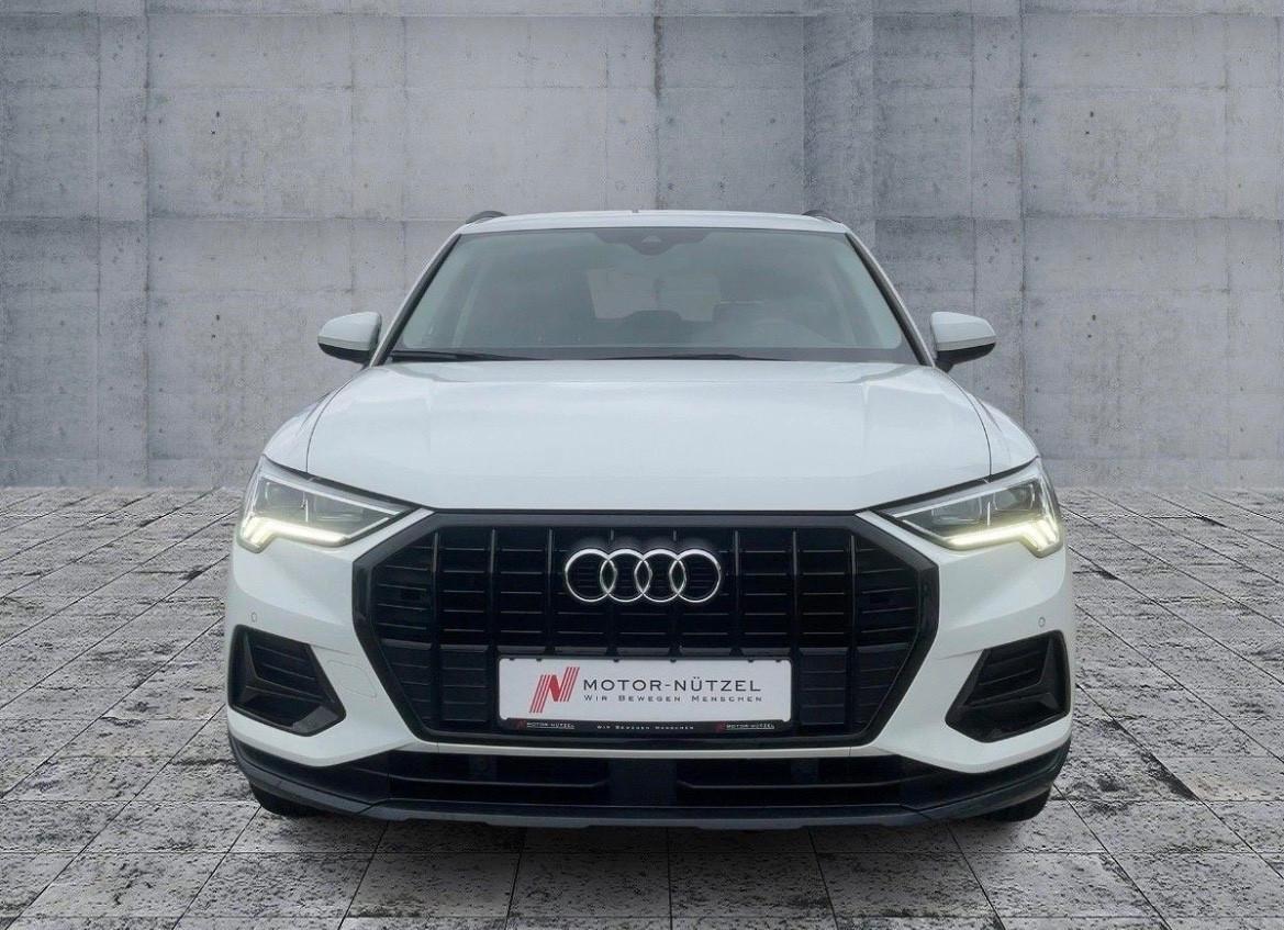 Audi Q3 35 TFSI Business Advanced 2021