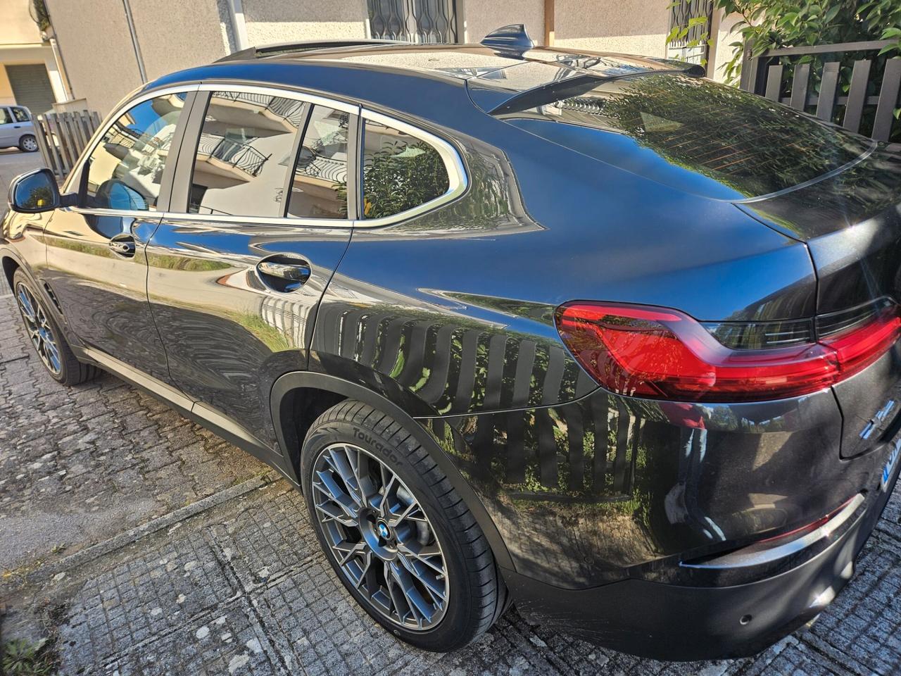 Bmw X4 xDrive20d 190 CV TETTO APRIBILE