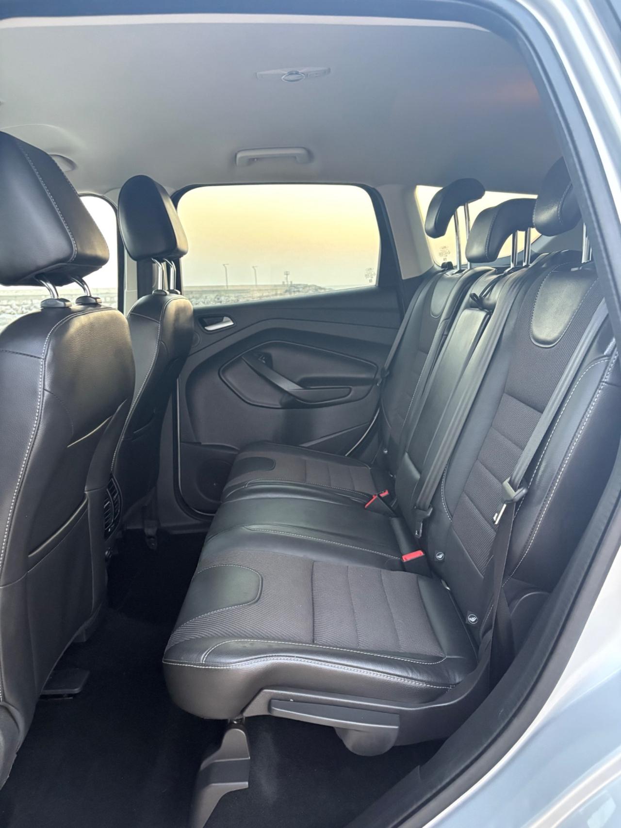 Ford Kuga 2.0 TDCI 150 CV 4WD Titanium
