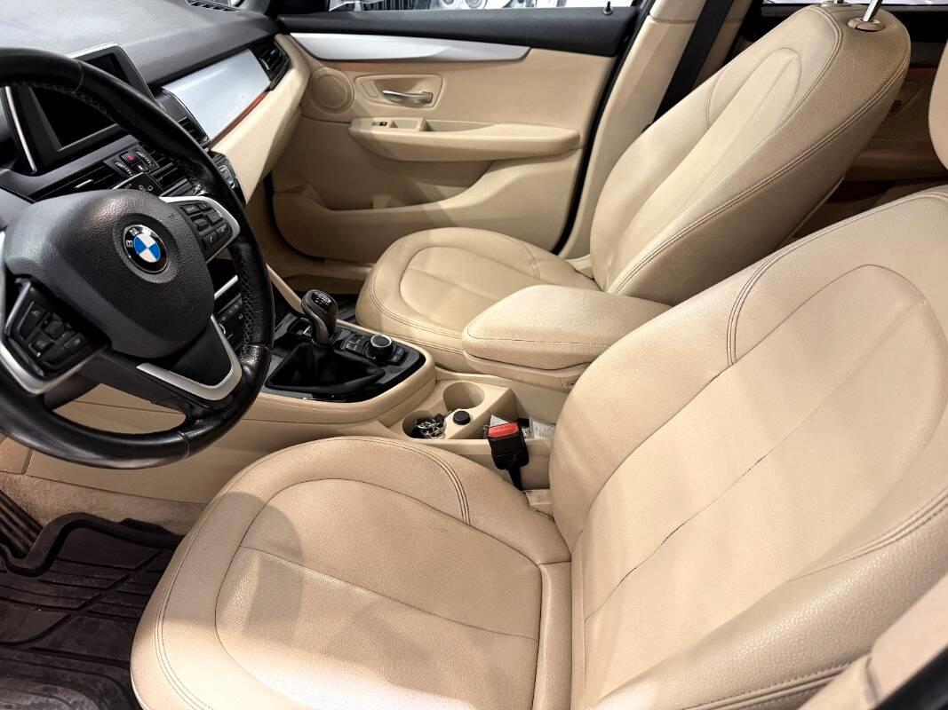 BMW Serie 2 216d