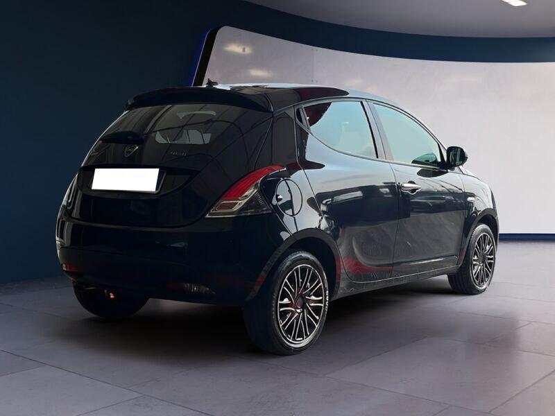 Lancia Ypsilon Ypsilon 1.0 FireFly 5 porte S&S Hybrid Ecochic Gold