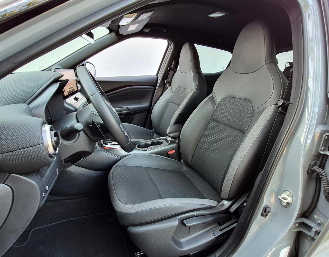 Nissan Juke 1.0 DIG-T 114 CV N-Connecta Automatica