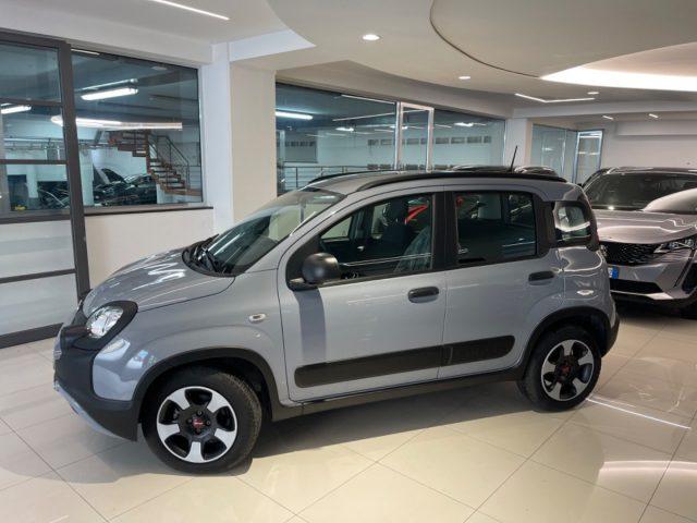 FIAT Panda 1.0 FireFly S&S Hybrid City Cross