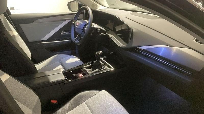 Opel Astra 1.2 Turbo 130 CV Business Elegance