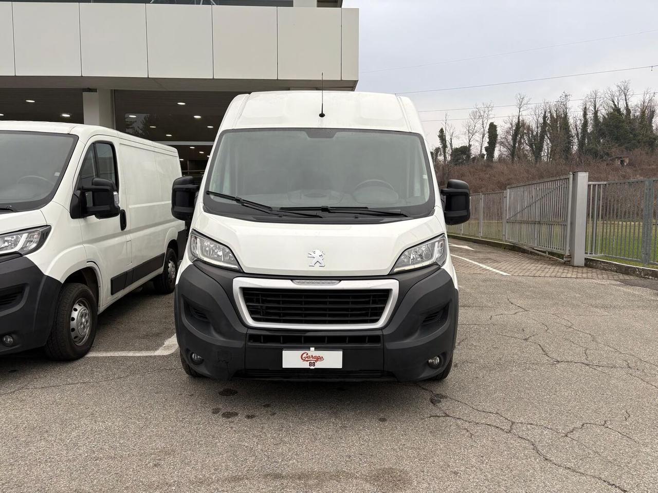 Peugeot Boxer III (II 2011) 335 2.2 bluehdi 140cv S&S L3H2