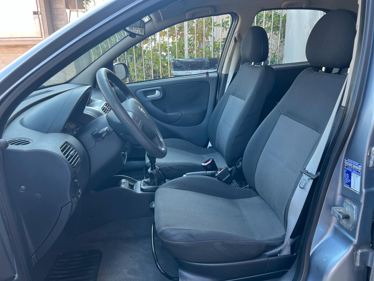 Opel Corsa 1.0i 12V cat 5 porte adatta a neopatentati