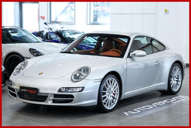 PORSCHE 997 Carrera 4S Coupé