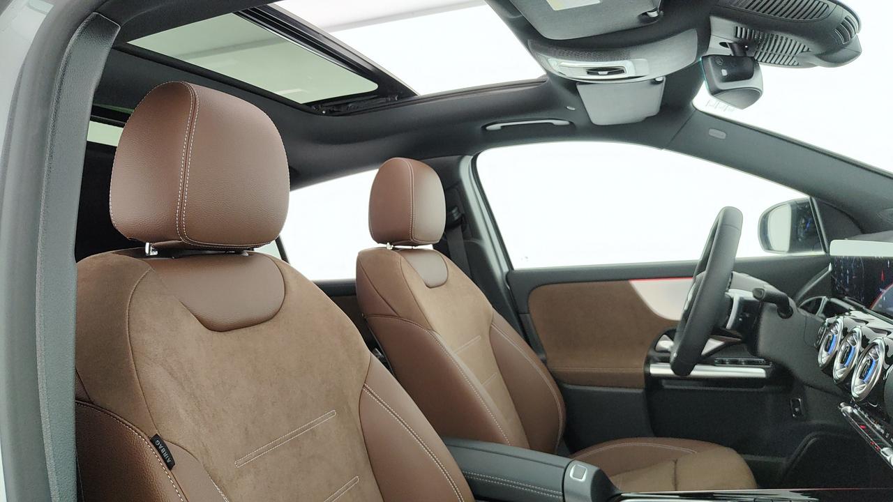 Mercedes-Benz GLA 200 d automatic