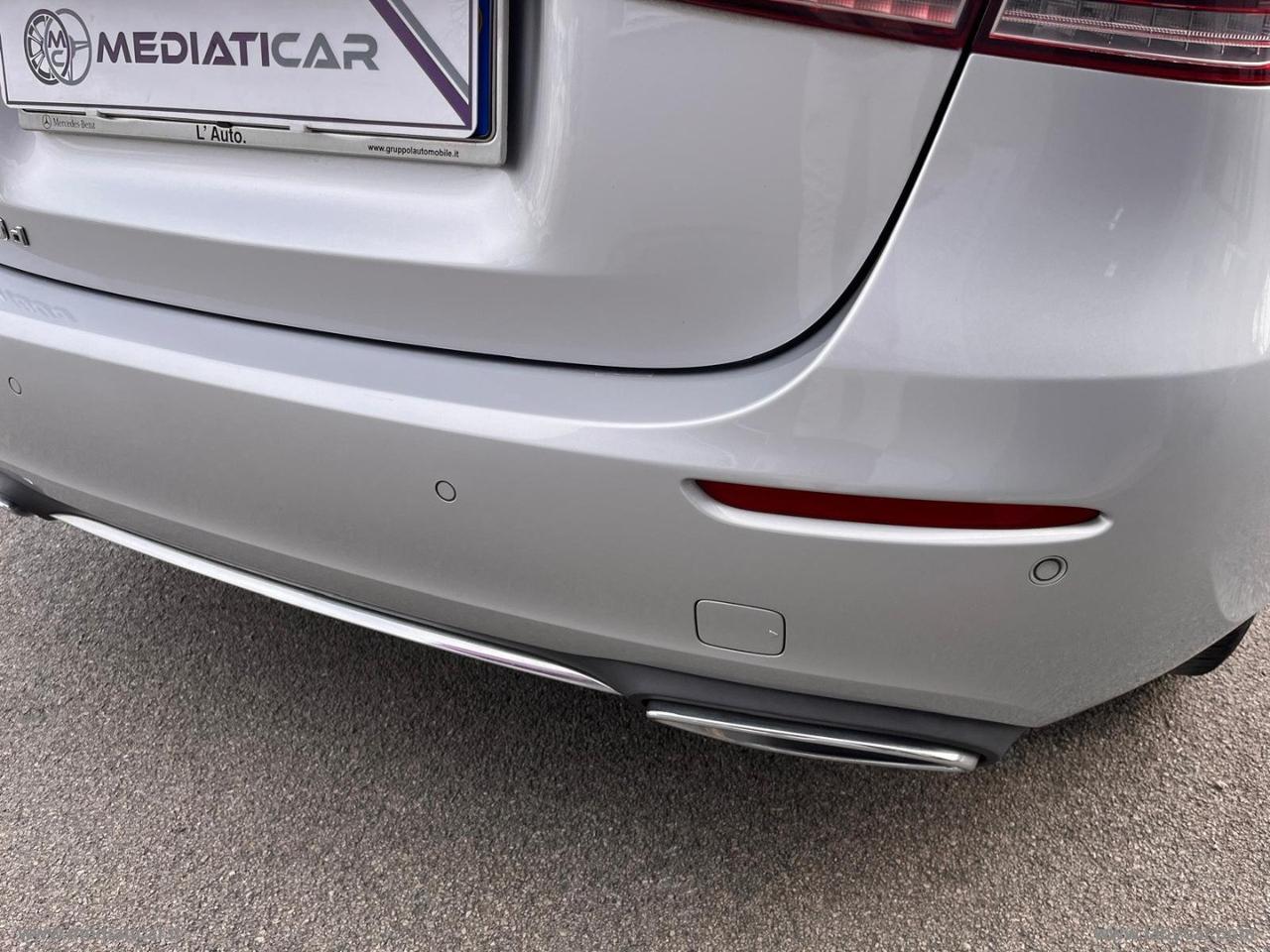MERCEDES-BENZ A 180 d Automatic Sport
