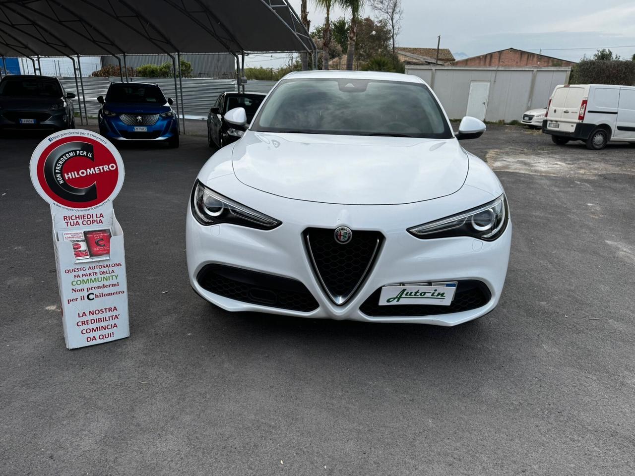 Alfa Romeo Stelvio 2.2 Turbodiesel 160 CV AT8 RWD Super