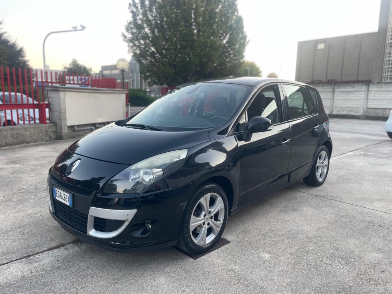 Renault Scenic Scénic X-Mod 1.5 dCi 110CV Attractive