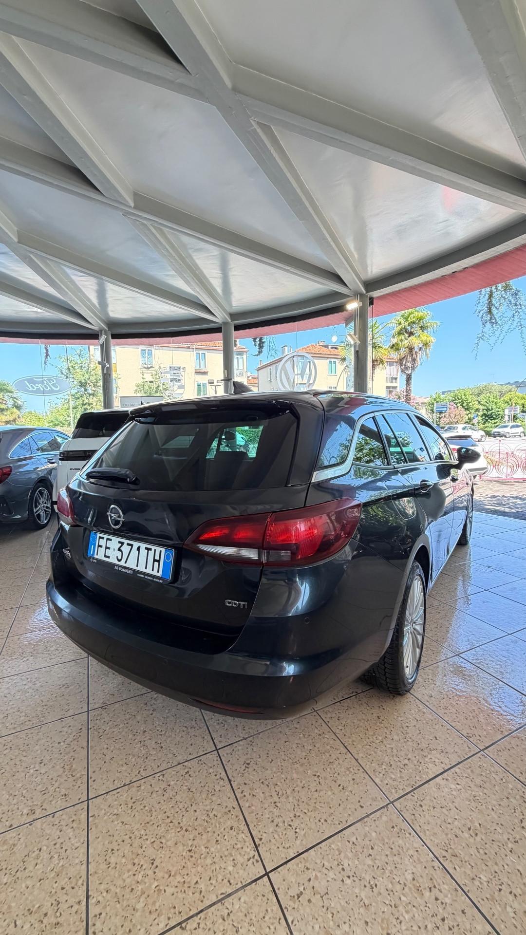 Opel Astra 1.6 CDTi 136CV aut. Sports Tourer Innovation