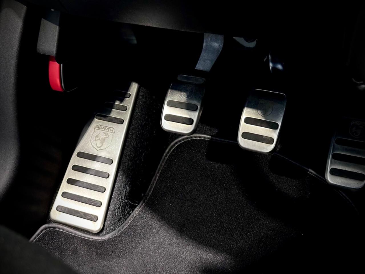 Abarth 595 1.4 Turbo T-Jet 165 CV Pista 70th anniversario