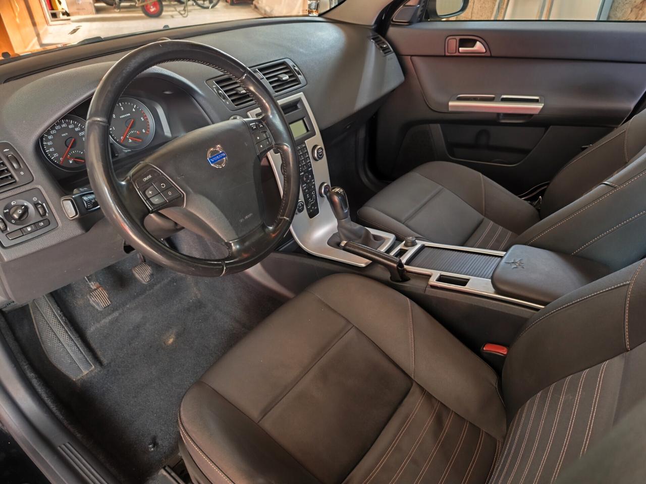 Volvo V50 D2 POLAR
