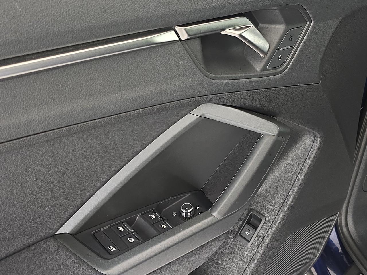 Audi Q3 sportback 35 2.0 tdi s line edition s-tronic