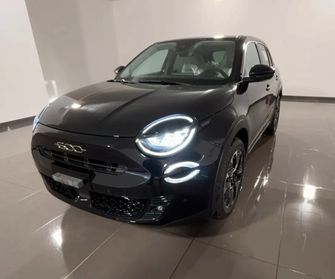 Fiat 600 Hybrid DCT MHEV La Prima '25 Km 0