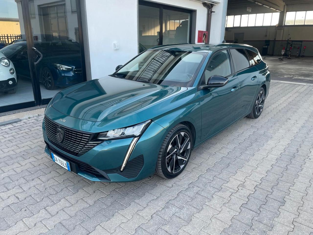 Peugeot 308 BlueHDi 130 S&S EAT8 SW Allure Pack