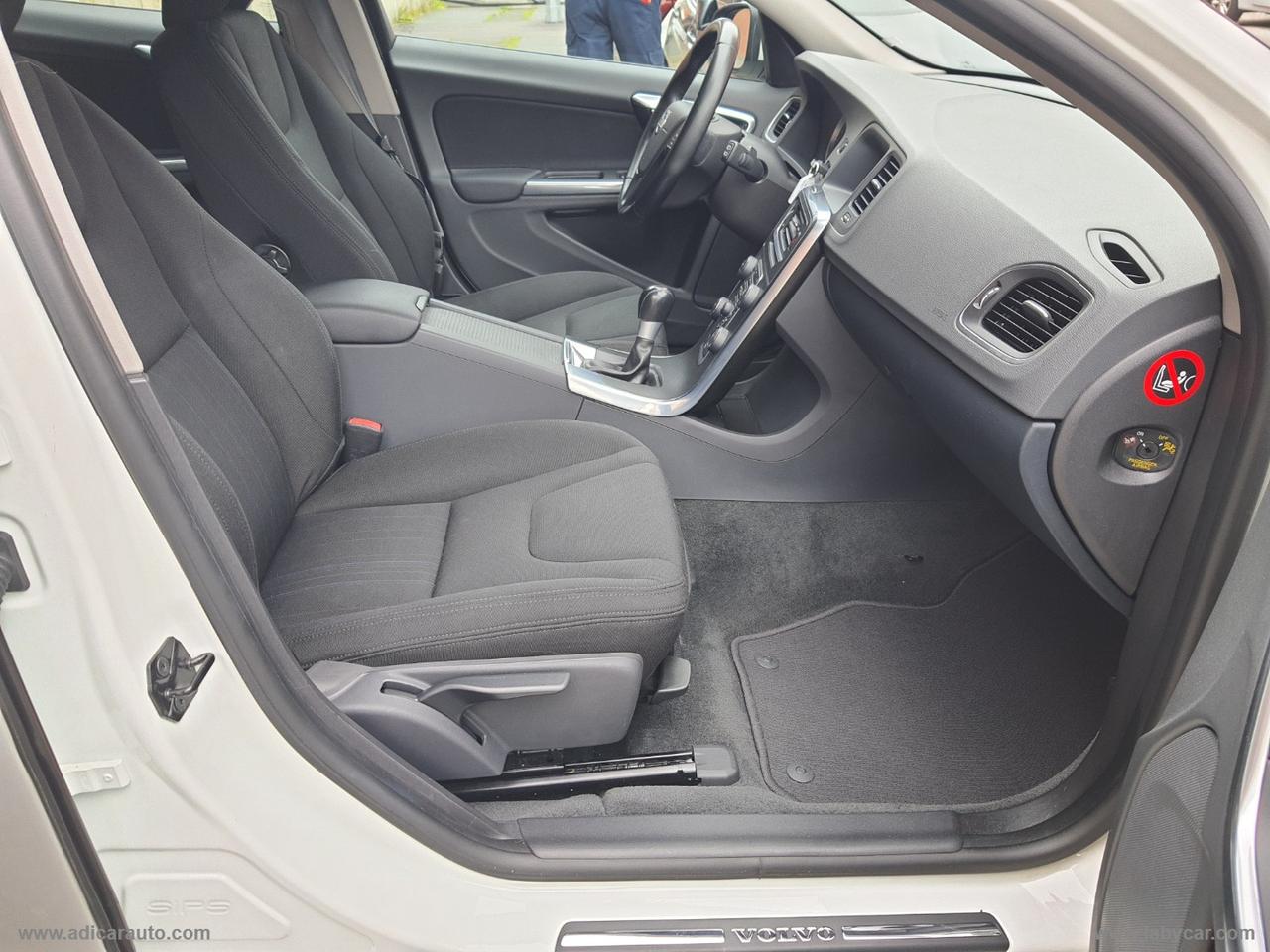 VOLVO V60 DRIVe