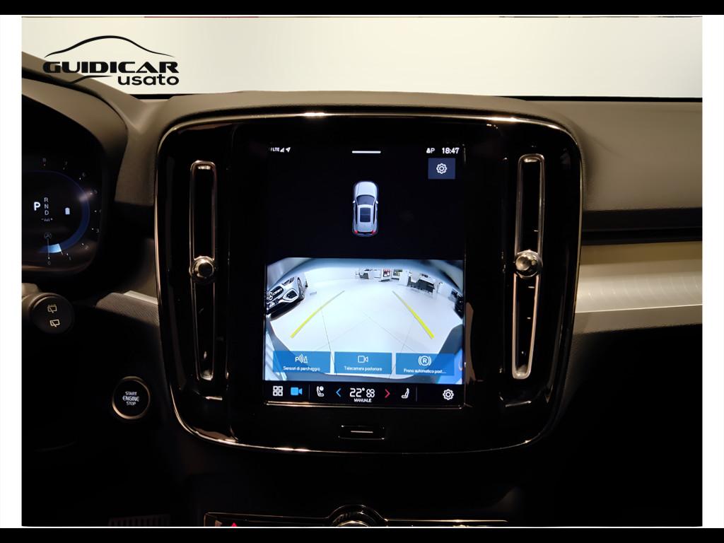 VOLVO XC40 2023 - XC40 2.0 b3 Core auto