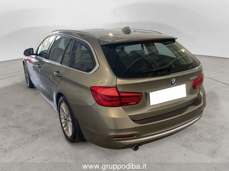 BMW Serie 3 Touring Serie 3 F31 2015 Touring Diese 318d Touring Luxury auto