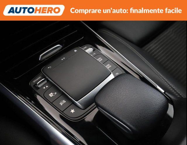 MERCEDES-BENZ GLB 200 d Automatic Premium