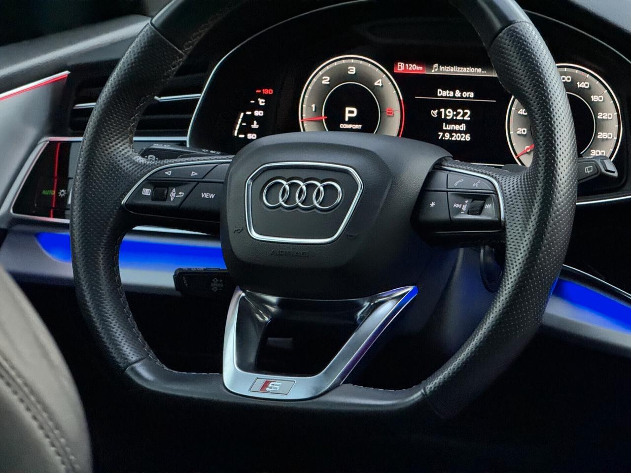 Audi Q8 50 TDI MHEV S line Plus Quatt 286CV TETTO