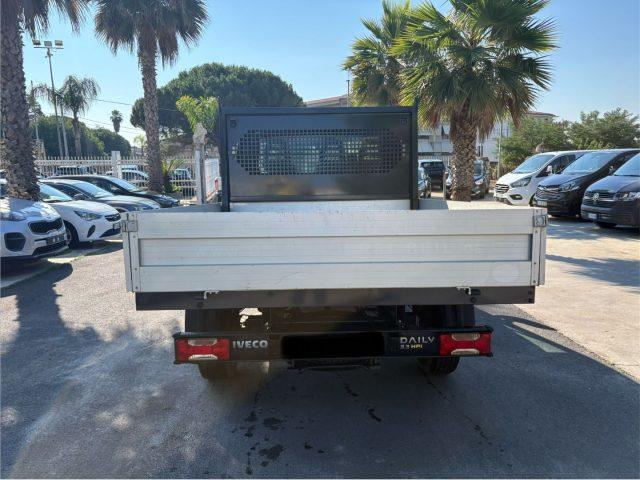 IVECO Ecodaily 35S13 2.3 Hpi