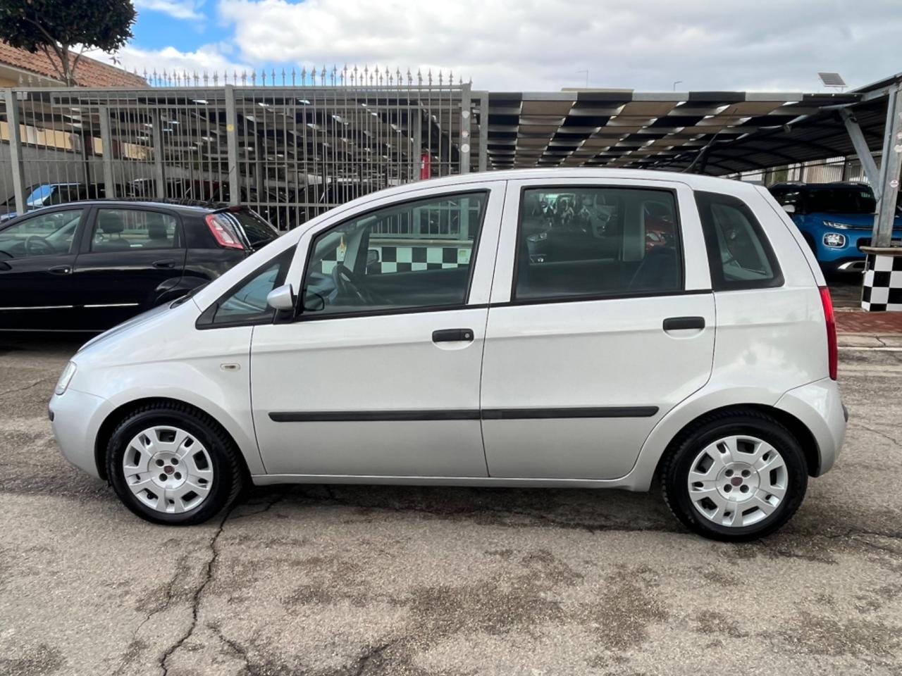 Fiat Idea 1.4 BlackEnergy GPL 2010
