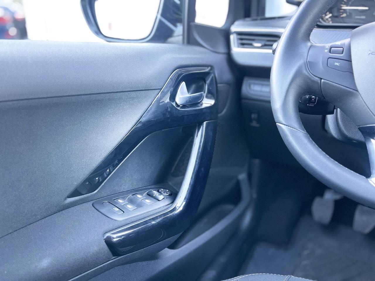 Peugeot 2008 1.2 Benzina 83CV E6 Neo - 2019