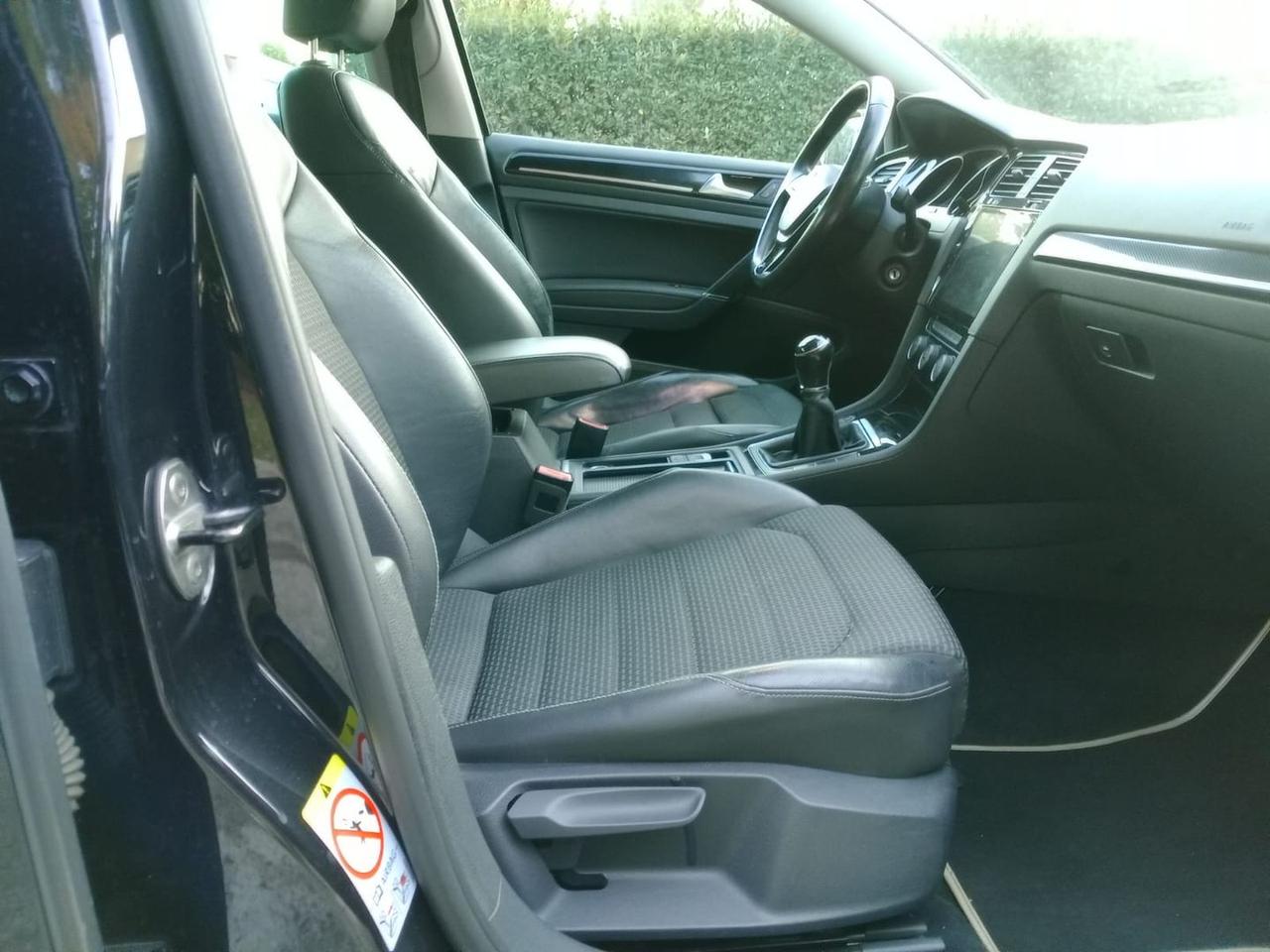 Volkswagen Golf Highline 2.0 TDI BlueMotion  #7353