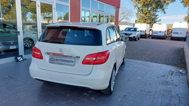 MERCEDES-BENZ B 180 CDI Executive