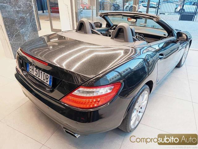 MERCEDES-BENZ SLK 200 CGI Edition1