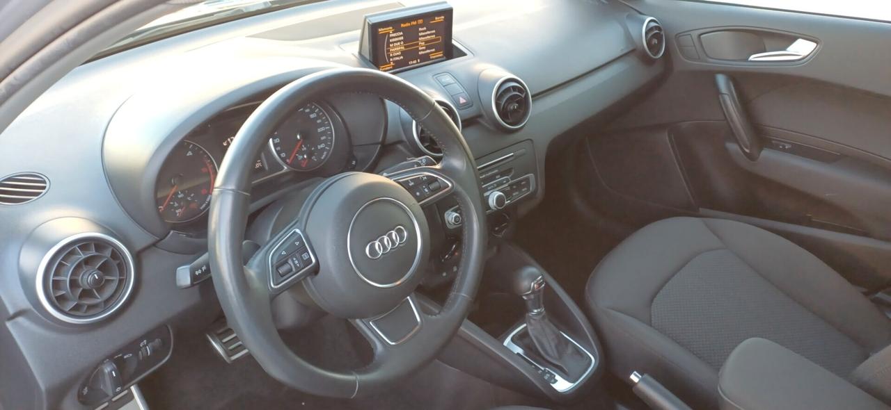 Audi A1 1.6 TDI 116 CV S tronic Metal plus