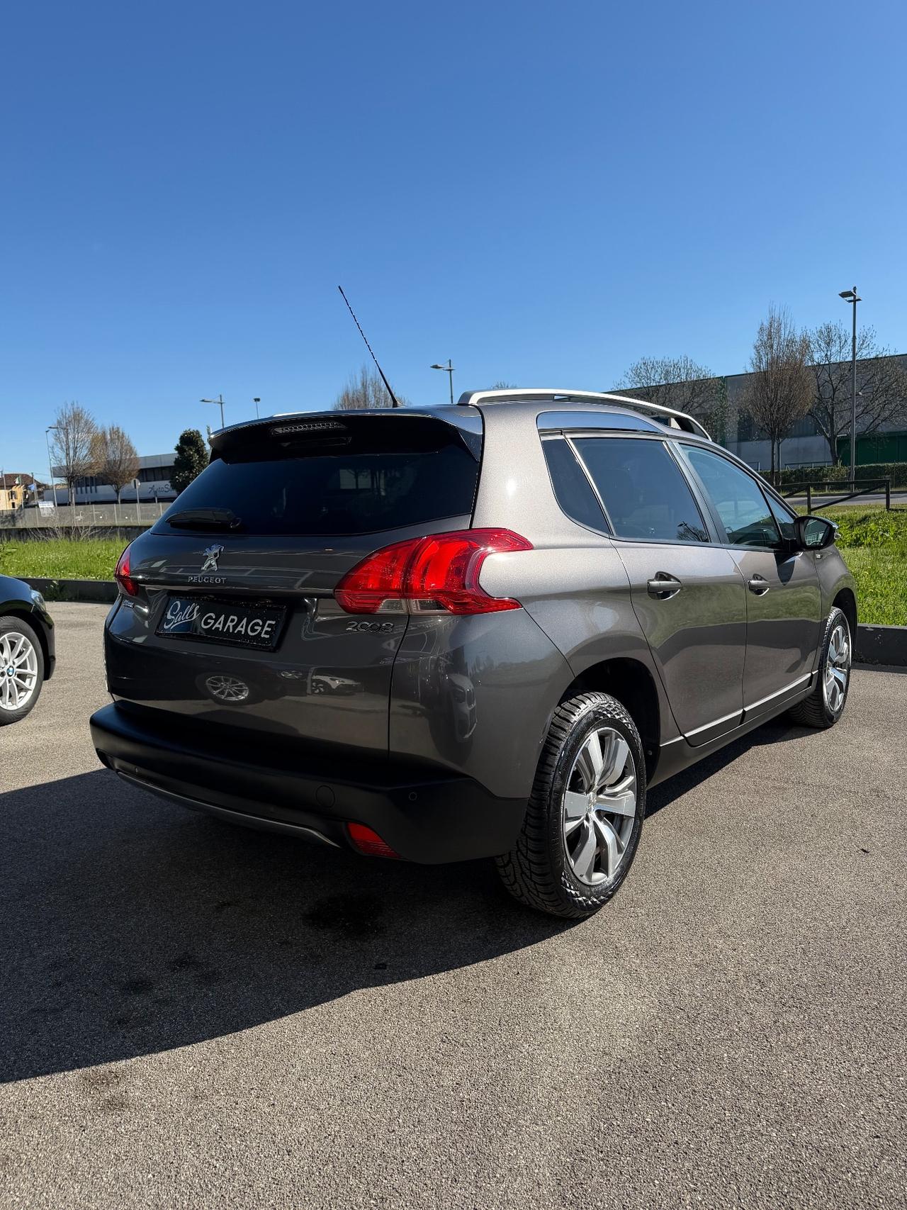 Peugeot 2008 Neopatentati