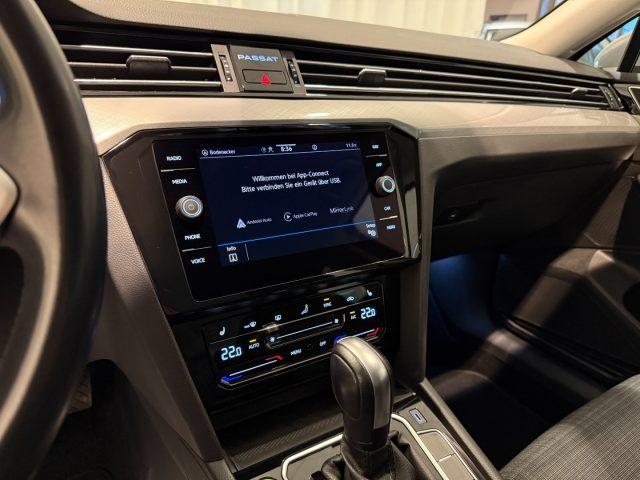 VOLKSWAGEN Passat Variant 2.0 TDI 4MOTION DSG Business ACC Camera Navi
