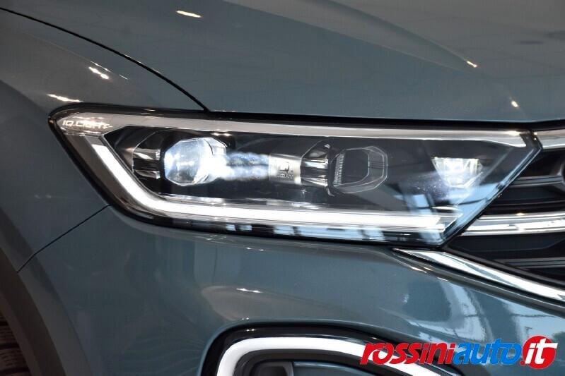 VOLKSWAGEN T-ROC 1.5 TSI 150 CV STYLE + R18 GARAGE HILL TECH PACK