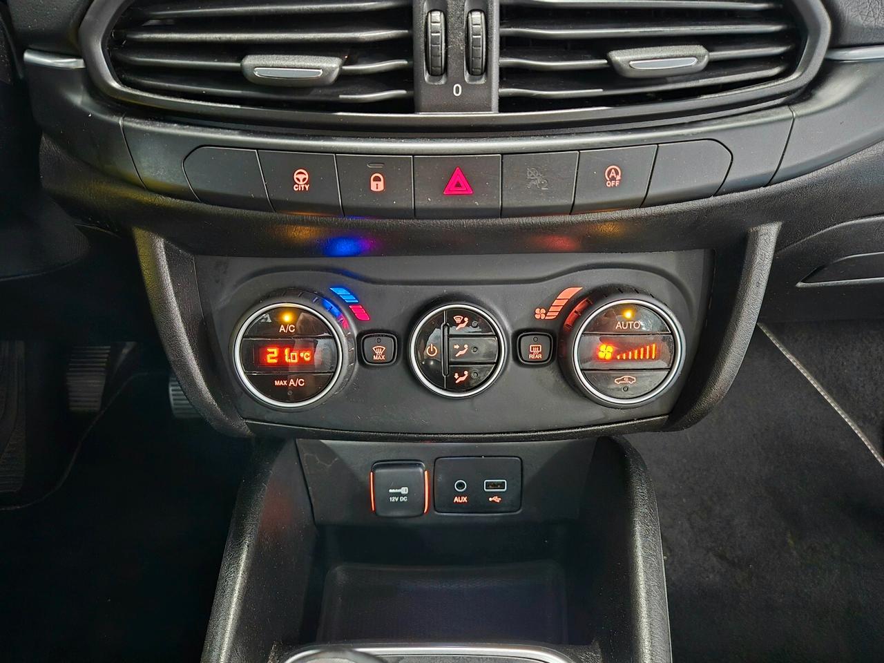 Fiat Tipo 1.6 Mjt S&S SW Lounge