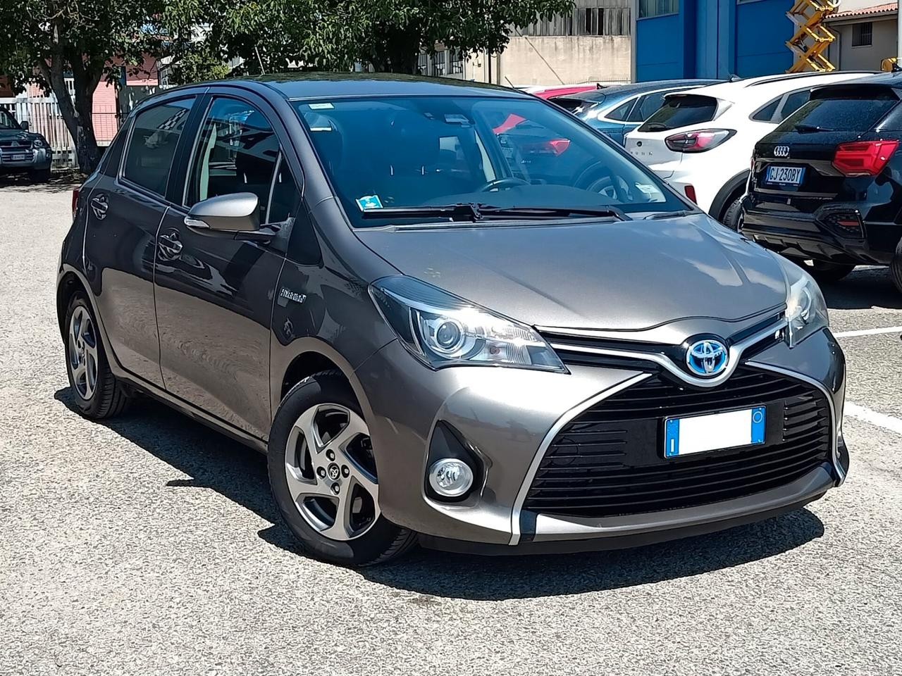 Toyota Yaris 1.5 Hybrid 5 porte Active