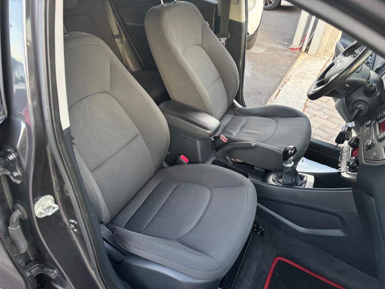 Kia Rio 1.1 CRDi WGT 5p. EX PLUS