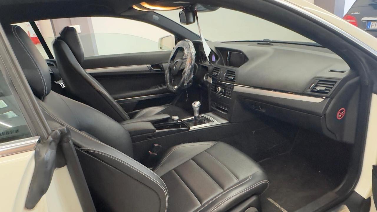 Mercedes E 250 CDI 204cv Coupe' Biturbo Avantgarde AMG 2011